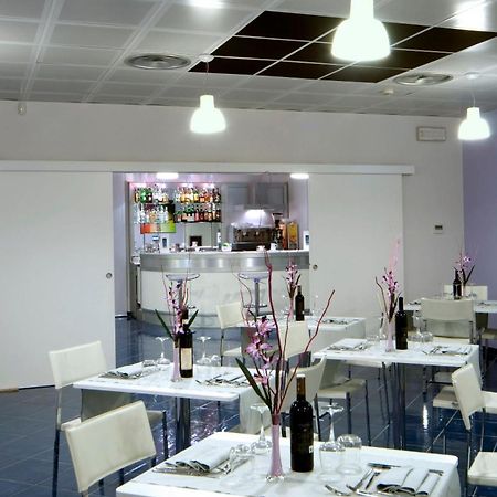 Aurea Hotel Tortoreto Exterior photo